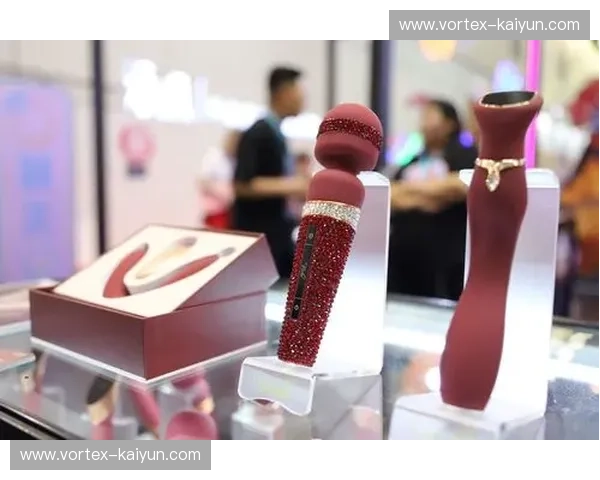 自行车泳镜——跨界运动的潮流新宠